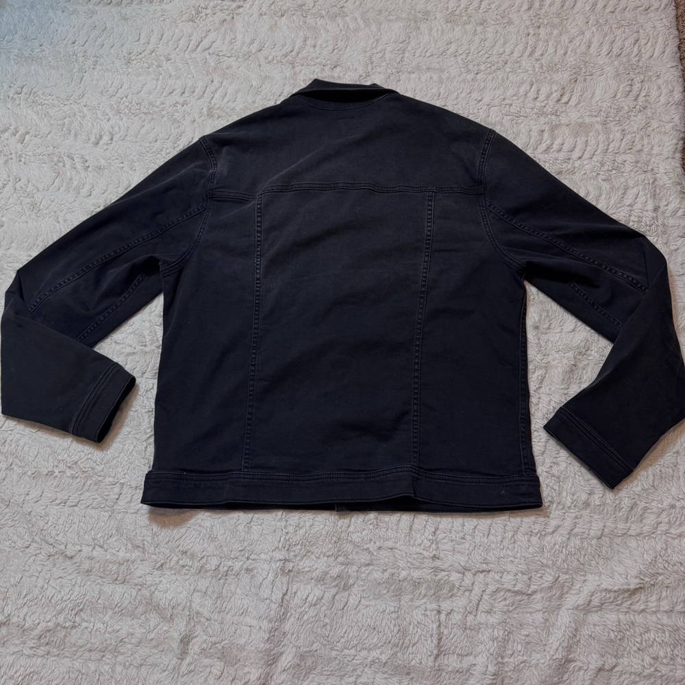 Joe’s Jeans Black Denim Jacket Women’s XL | Classic Minimalist Dark Wash Trucker - Picture 2 of 6
